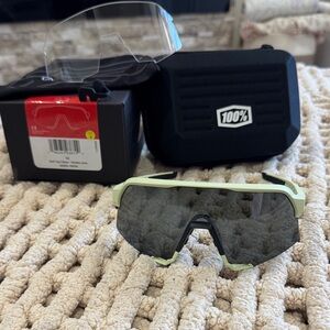 100% Sport Sunglasses with Black Lenses